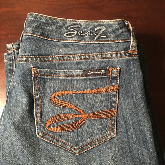 SEVEN7 STUDIO High-Rise Flare Jeans - Picture 9 of 16